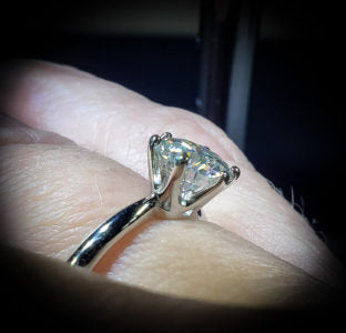 2 carat 6 prong simple solitaire
